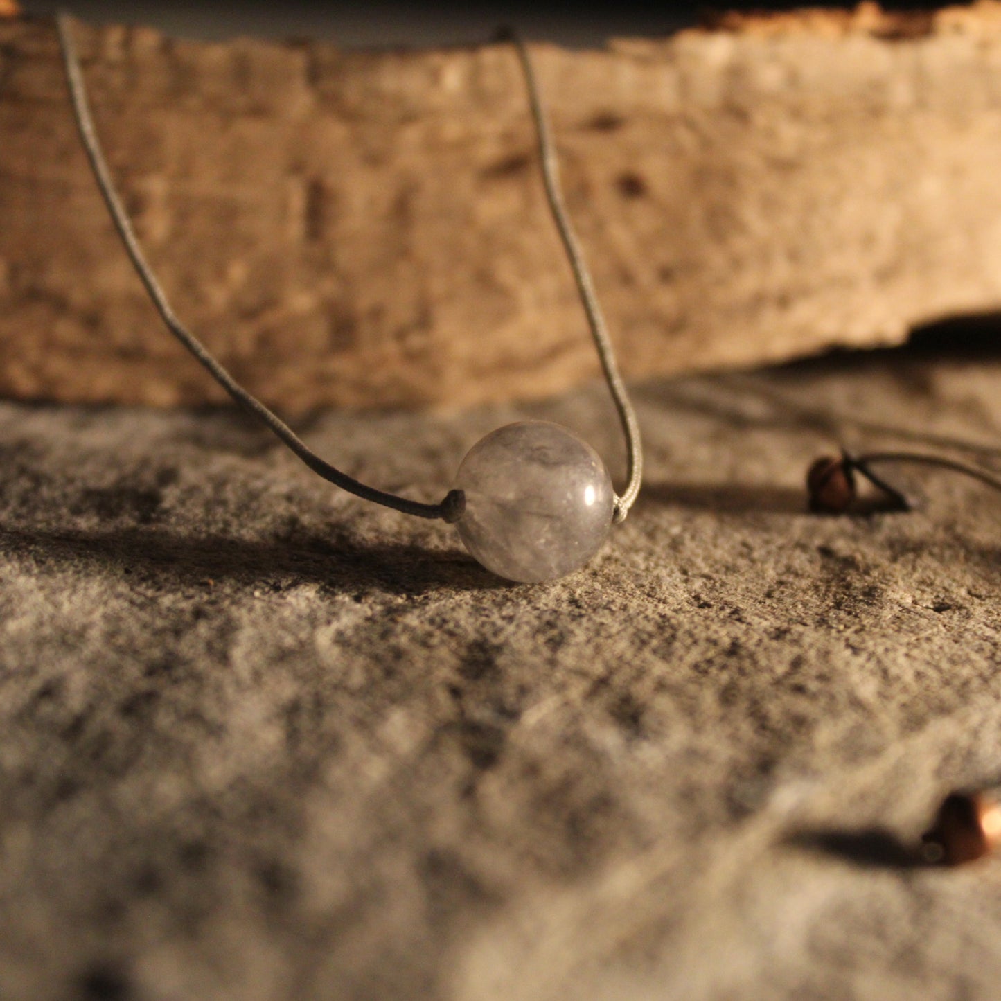 Cuarzo gris hialino - Collar Cosmos
