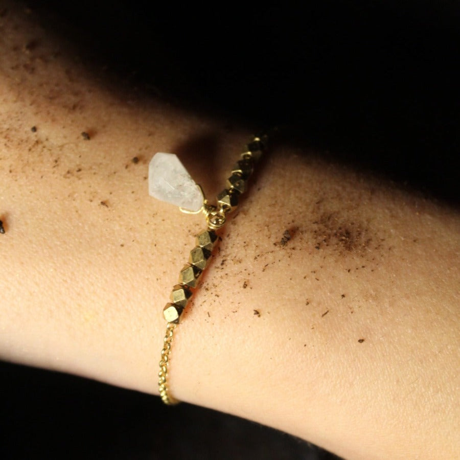 Hyaline Quartz &amp; 925 Silver - Raw Bracelet